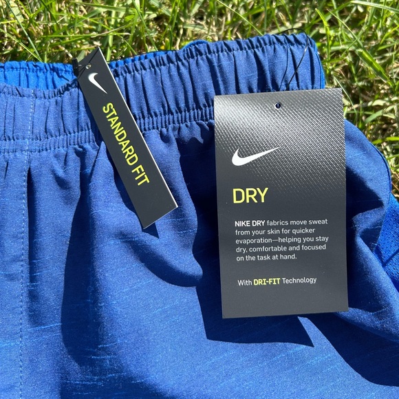 Nike shorts NWT - Picture 4 of 5